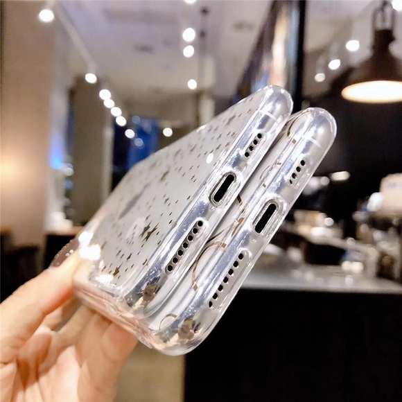 Clear iPhone 11 / XI Case w/ Rose Gold Heart Case - Picture 9 of 13